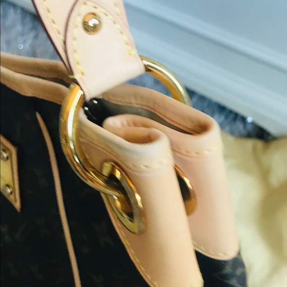 Louis Vuitton bag - Picture 5 of 15